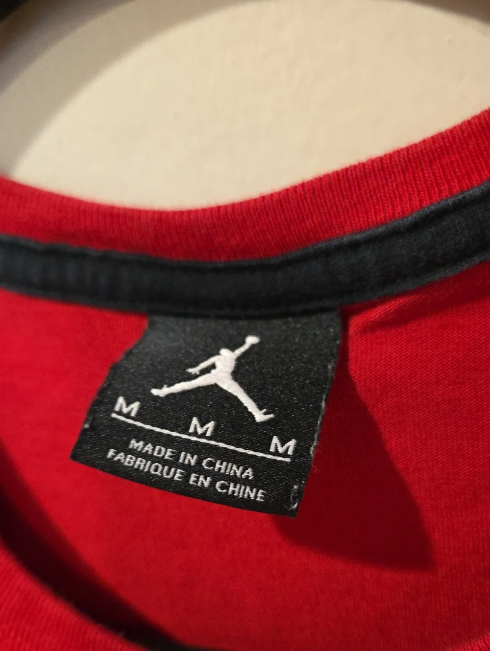 JORDAN Men’s Red Short-Sleeve Crewneck T-Shirt